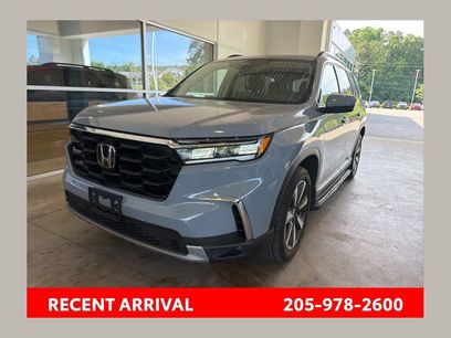 Used 2025 Honda Pilot Touring