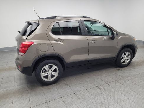 Used 2022 Chevrolet Trax LT w/ Driver Confidence Package AWD/4WD image 10