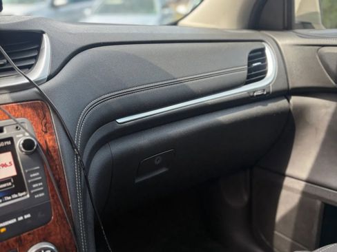 Used 2014 Chevrolet Traverse LT w/ All-Star Edition FWD image 42