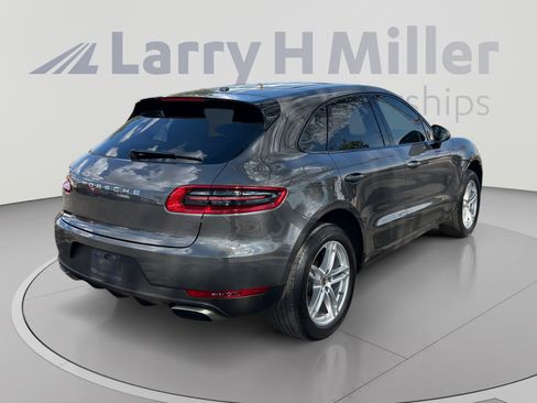 Used 2018 Porsche Macan AWD/4WD image 5
