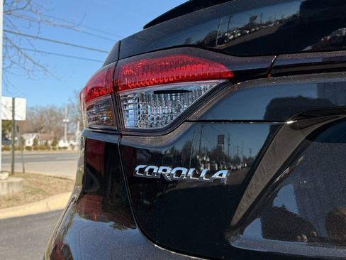 Used 2026 Toyota Corolla SE FWD image 9