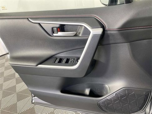 Used 2025 Toyota RAV4 XSE image 26