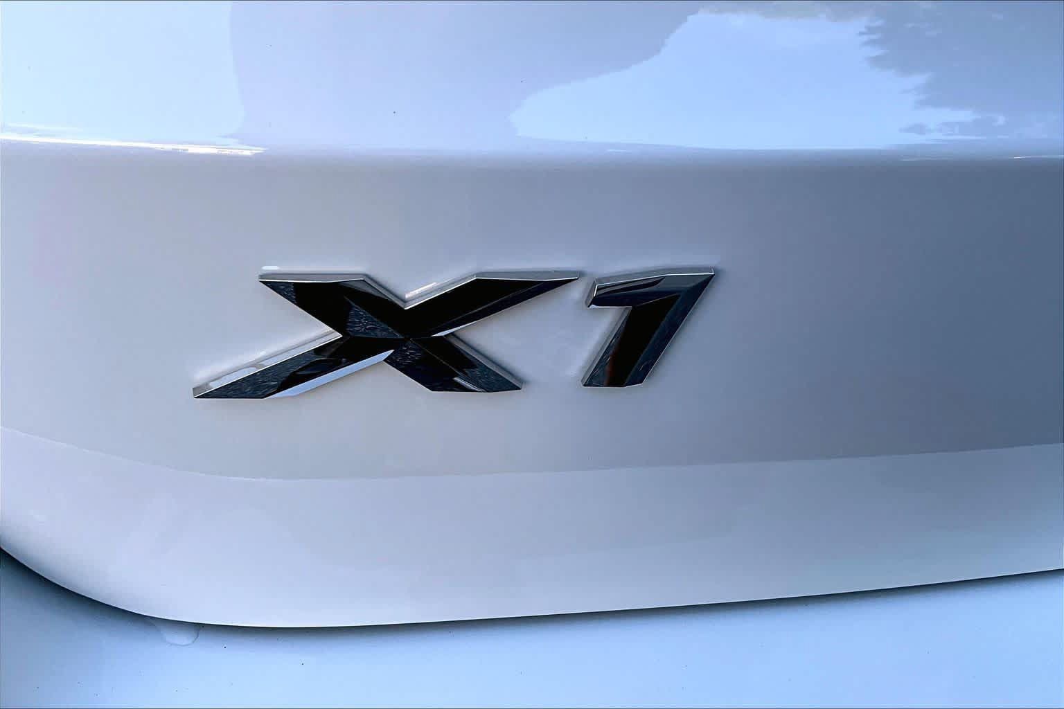 Used 2025 BMW X1 xDrive28i w/ Convenience Package AWD/4WD image 28