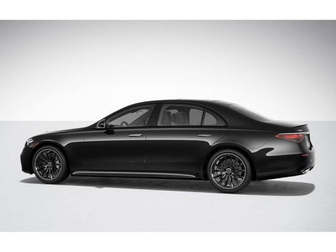 New 2025 Mercedes-Benz S 580 4MATIC Sedan image 32