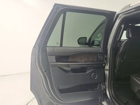 Used 2021 Ford Expedition Max Limited image 21