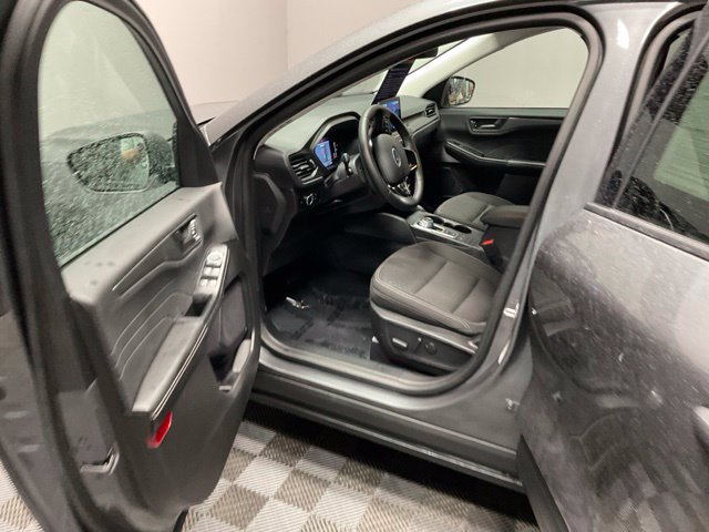 Used 2023 Ford Escape Active w/ Cold Weather Package FWD image 14