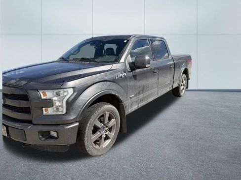 Used 2016 Ford F150 Lariat w/ Equipment Group 502A Luxury AWD/4WD image 11