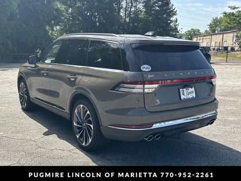 New 2026 Lincoln Aviator Reserve RWD image 5