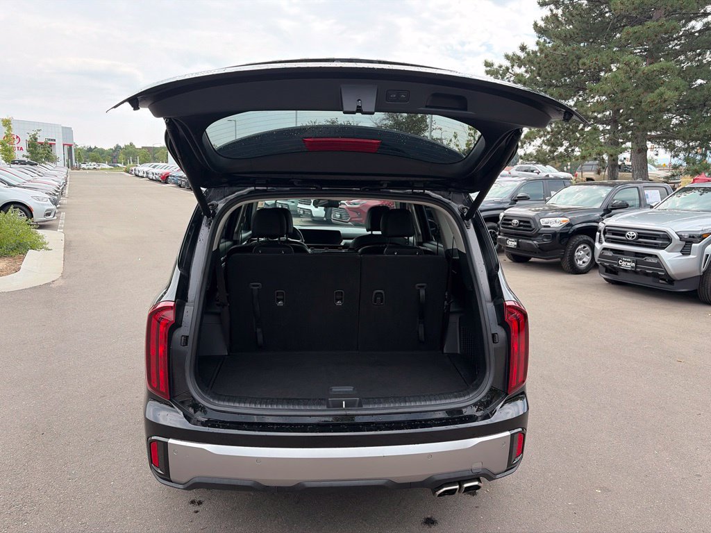 Used 2025 Kia Telluride S AWD/4WD image 18