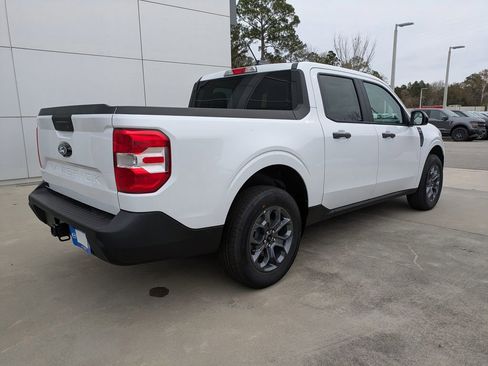 New 2025 Ford Maverick XLT w/ XLT Luxury Package image 4