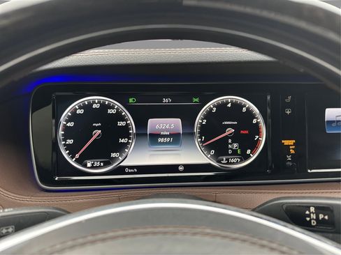 Used 2017 Mercedes-Benz S 550 4MATIC Sedan image 29