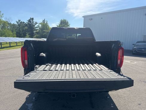 Used 2024 GMC Sierra 1500 SLT w/ SLT Premium Package AWD/4WD image 8