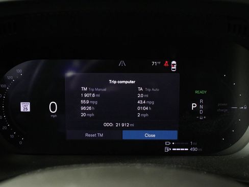 Certified 2023 Volvo XC60 T8 Plus w/ Climate Package AWD/4WD image 12