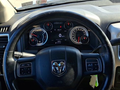 Used 2017 RAM 2500 SLT w/ Snow Chief Group image 25