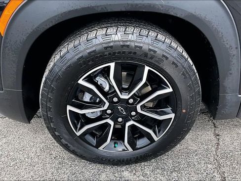 New 2026 Chevrolet TrailBlazer ACTIV w/ Driver Confidence Package FWD image 12