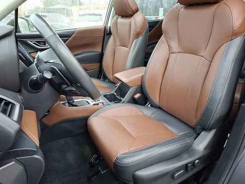 Used 2022 Subaru Forester Touring image 14