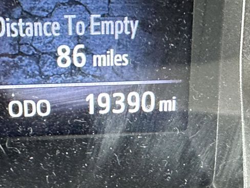 Certified 2022 Toyota Tacoma SR5 w/ Technology Package image 41