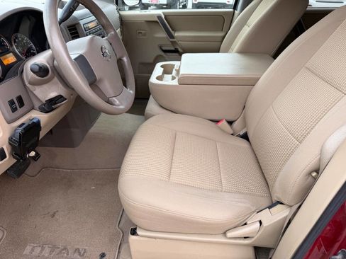 Used 2008 Nissan Titan SE image 14