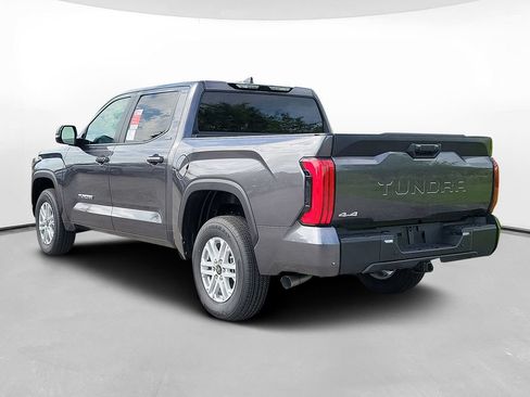 New 2026 Toyota Tundra SR5 w/ SR5 Premium Package AWD/4WD image 6