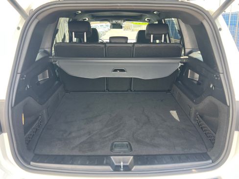 Used 2026 Mercedes-Benz GLB 250 image 11