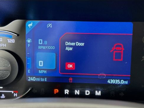 Used 2024 Ford Bronco Outer Banks AWD/4WD image 16
