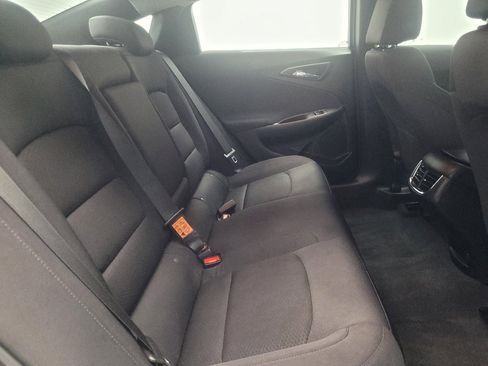Used 2023 Chevrolet Malibu LT FWD image 19