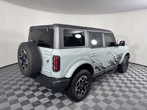 Used 2023 Ford Bronco Outer Banks image 3