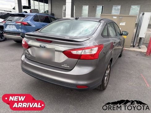 Used 2013 Ford Focus SE FWD image 4