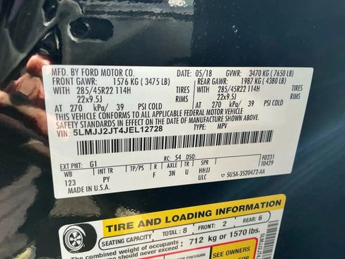 Used 2018 Lincoln Navigator Select w/ Technology Package image 38