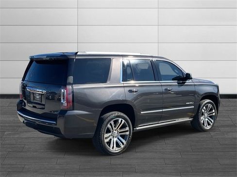 Used 2018 GMC Yukon Denali w/ Open Road Package image 3
