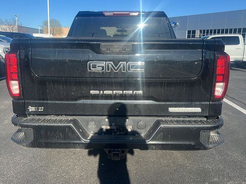 Used 2020 GMC Sierra 1500 Elevation w/ Elevation Value Package image 8