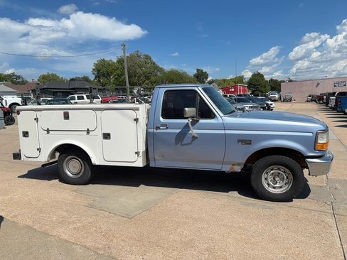 Used 1996 Ford F150 2WD Regular Cab image 5