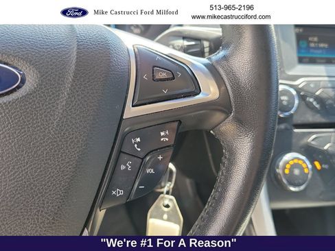 Used 2016 Ford Fusion SE w/ Equipment Group 201A FWD image 17