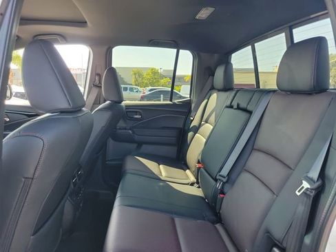 New 2026 Honda Ridgeline Black Edition image 10