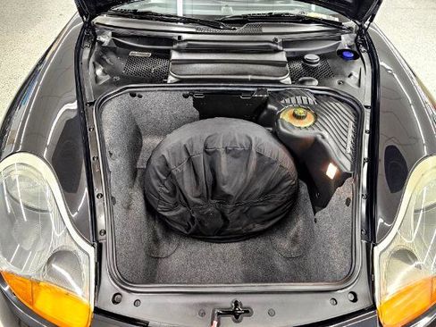 Used 2000 Porsche Boxster image 24