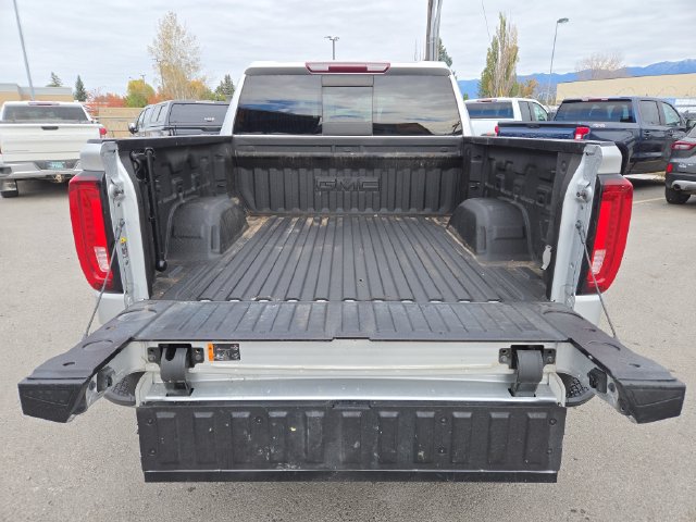 Used 2021 GMC Sierra 1500 SLT w/ SLT Premium Plus Package AWD/4WD image 33