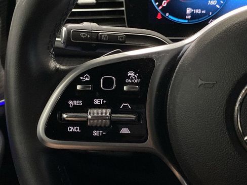 Certified 2022 Mercedes-Benz GLE 350 4MATIC image 11