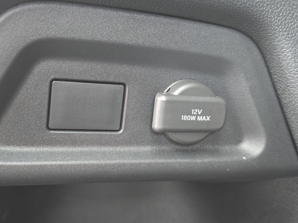 Used 2025 Honda Pilot TrailSport image 16