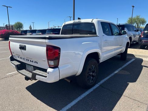 Used 2023 Toyota Tacoma SR5 AWD/4WD image 3
