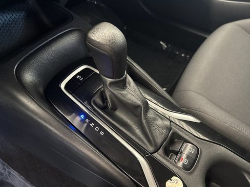 Certified 2022 Toyota Corolla LE FWD image 22