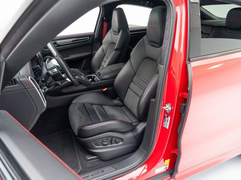 Certified 2023 Porsche Cayenne GTS AWD/4WD image 5