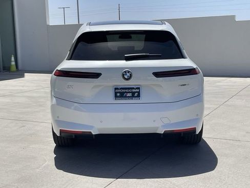 New 2026 BMW iX xDrive45 image 7