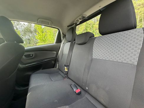Used 2017 Toyota Yaris L FWD image 15