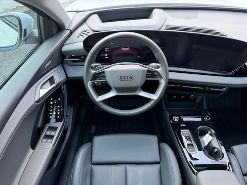 Used 2025 Audi Q6 e-tron Premium Plus w/ Premium Plus AWD/4WD image 6