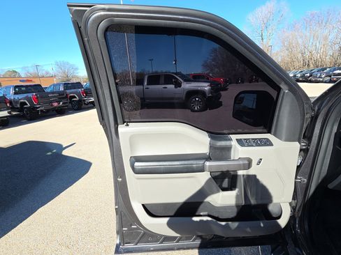 Used 2020 Ford F150 XLT w/ Equipment Group 301A Mid image 14