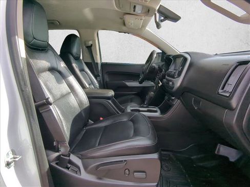 Used 2017 Chevrolet Colorado LT image 23