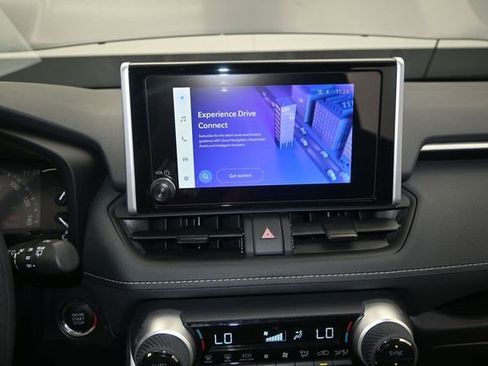 Used 2024 Toyota RAV4 XLE FWD image 9