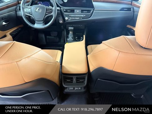 Used 2024 Lexus ES 350 w/ Premium Package FWD image 36