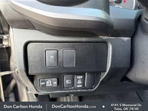 Used 2021 Toyota Tacoma TRD Off-Road image 16