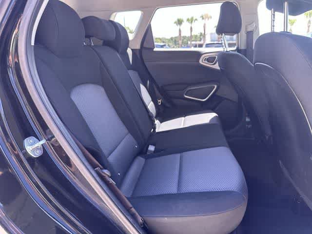 Used 2024 Kia Soul LX w/ Option Group 015 FWD image 26